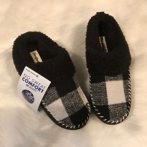 Dearfoam Slippers